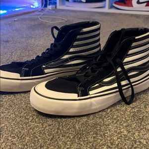Vans high top